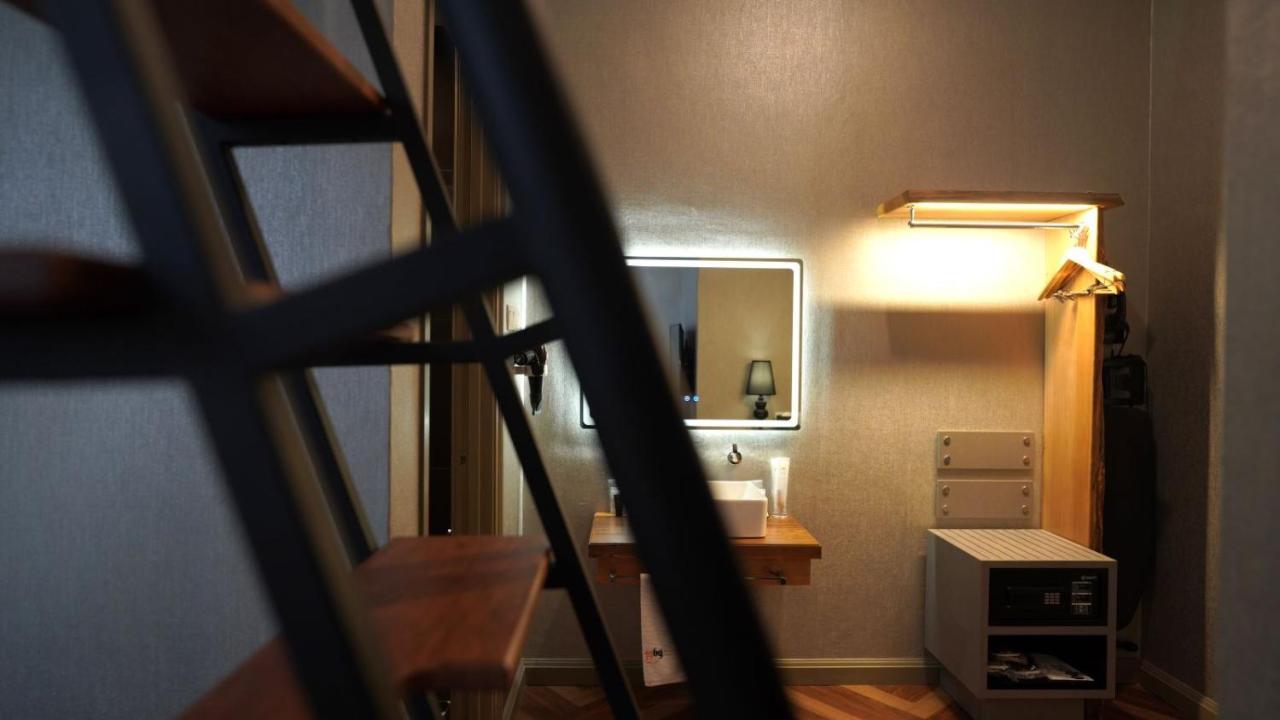 1969 บิสซิเนส สวีท แอต อิโปห์ การ์เดน Hotel ภายนอก รูปภาพ
